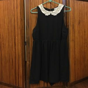 Peter Pan collar romper